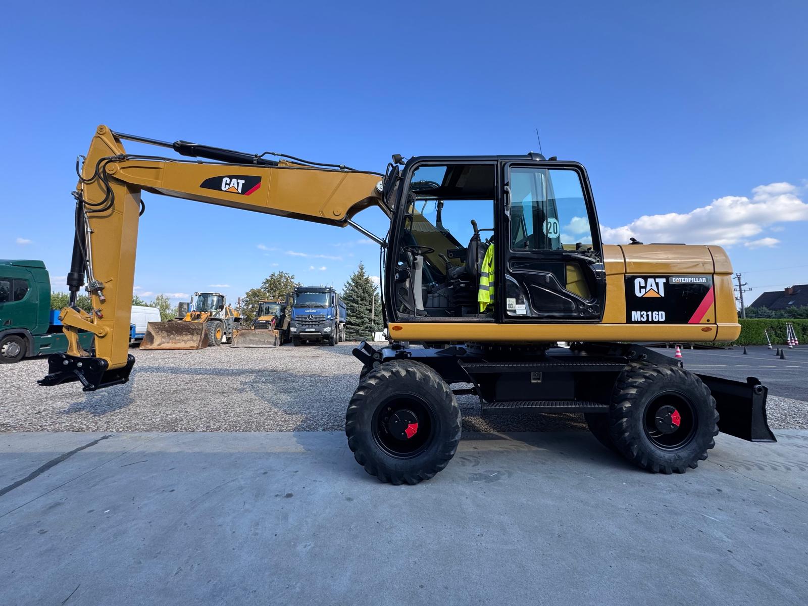 2011 CAT 316D