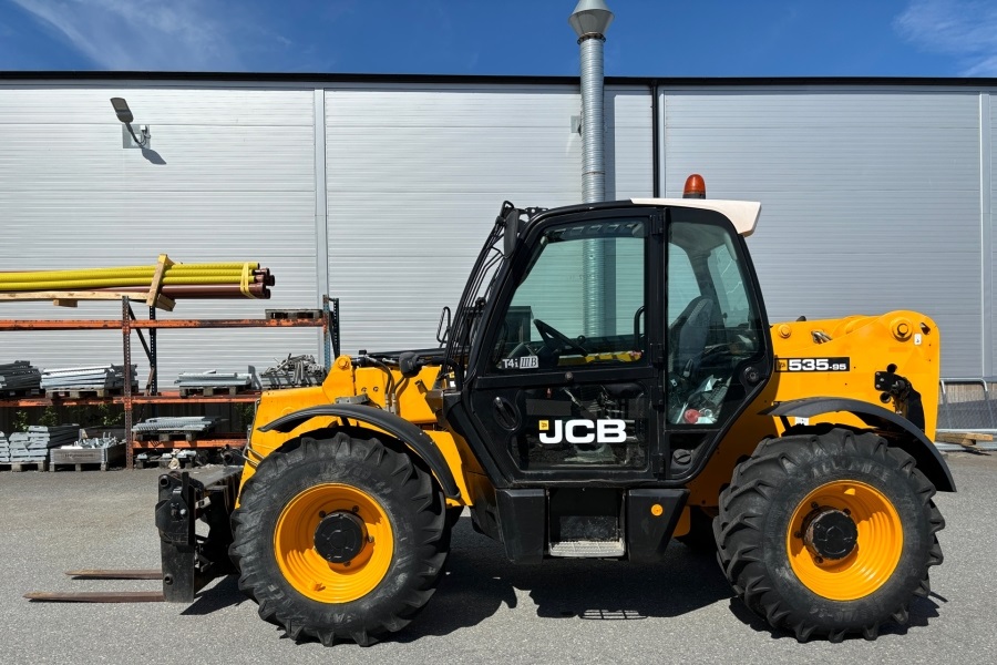2014 JCB 535-95