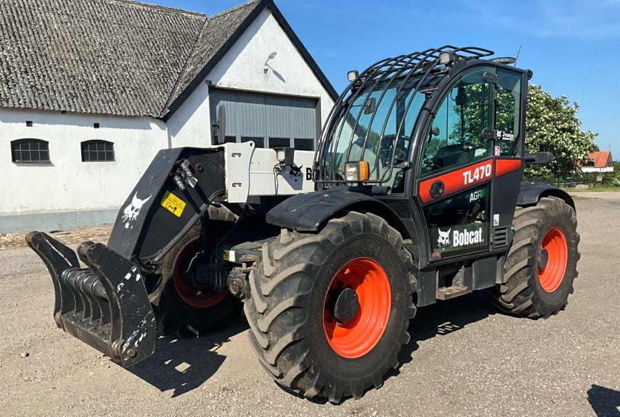 2016 Bobcat TL470